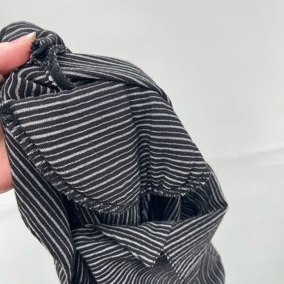 Koret Womens Button Down Shirt Top Short Sleeve Vintage Black White Petite XL - Picture 3 of 11